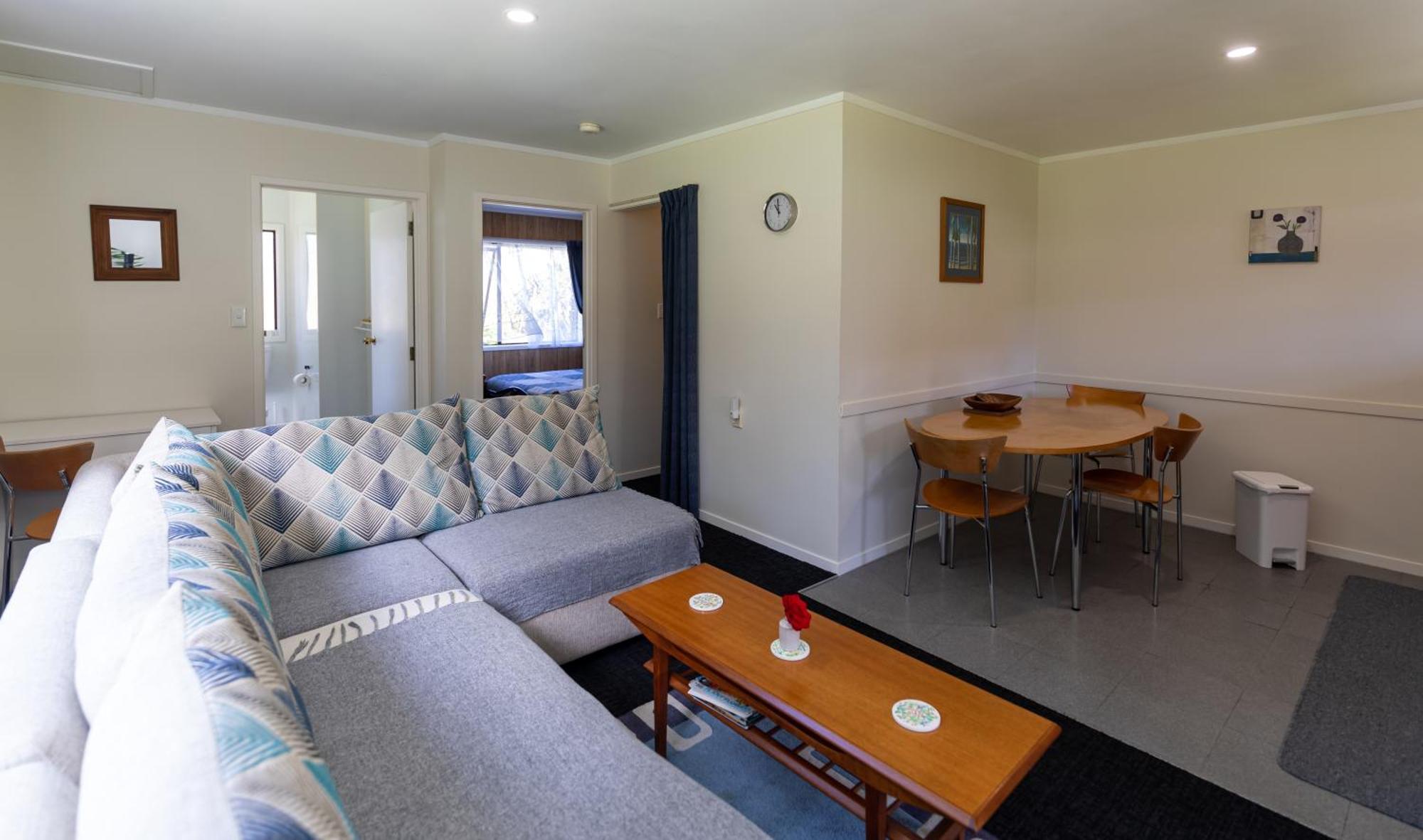 Tryphena Aotea Lodge Great Barrier חדר תמונה